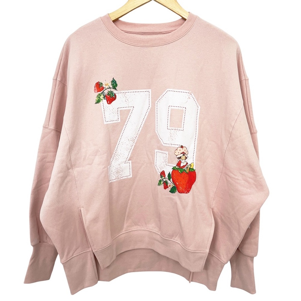 NWOT Strawberry Shortcake Oversized 79 Graphic Sweatshirt with Front Hem Slits